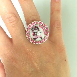 Tarina Tarantino ring